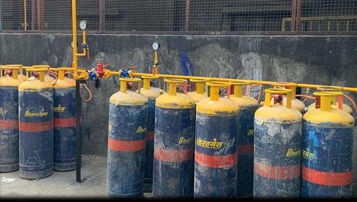 17 KG LPG Commercial Gas Cylinder